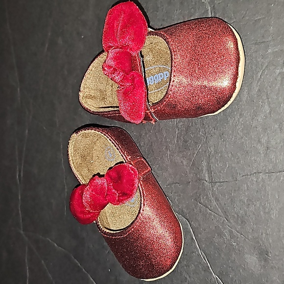 Red Ruby Bow Glitter myggpp Size 1 Girls Crib Baby Shoes - Picture 2 of 5